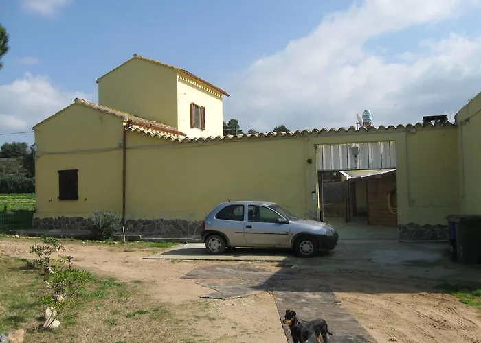 Casa Campidanese בית הארחה
